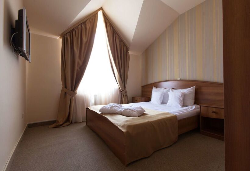 هتل Best Western Bohemian Resort