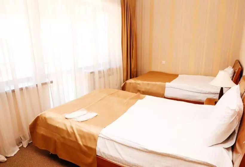 هتل Best Western Bohemian Resort