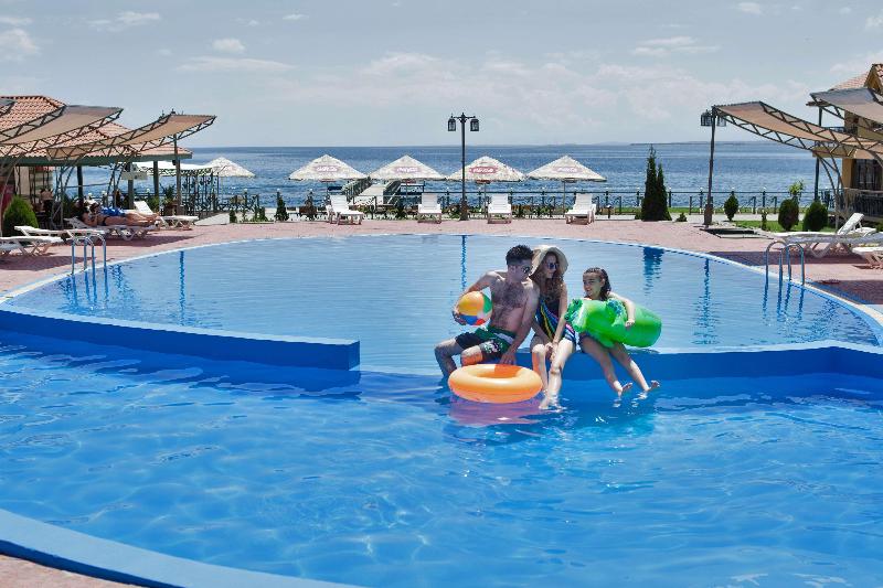 هتل Best Western Bohemian Resort