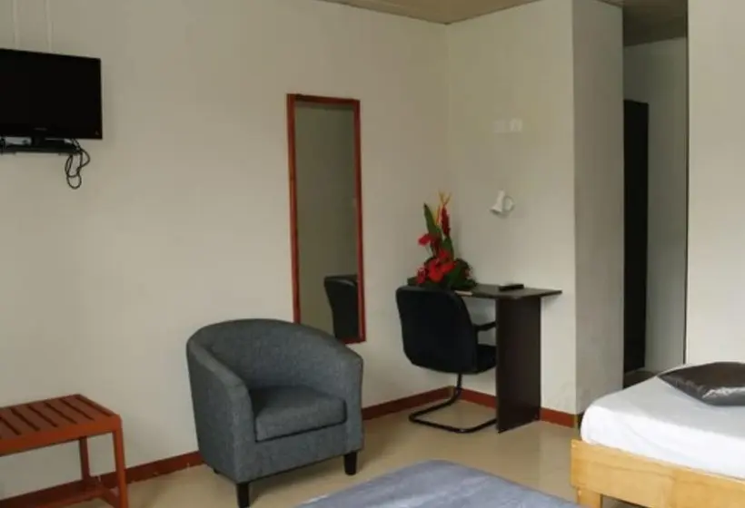 هتل Champ De Mars B&b