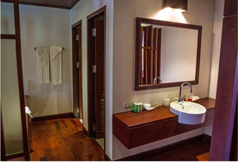 هتل Chitchareune Mouangluang