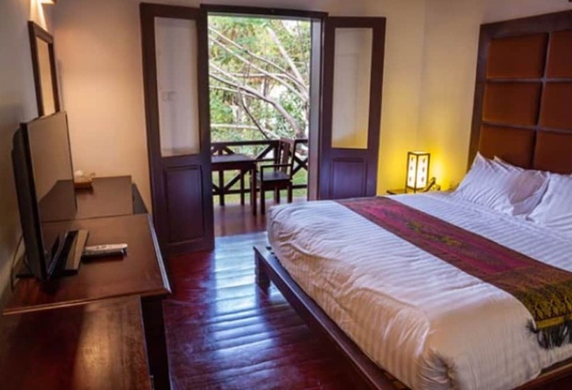 هتل Chitchareune Mouangluang