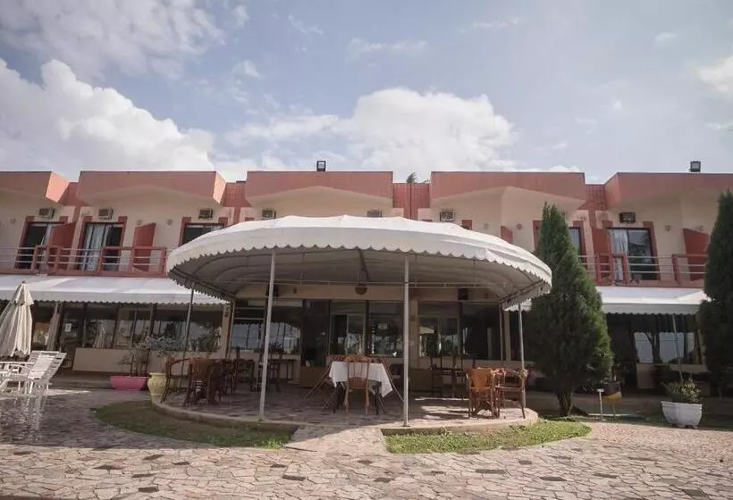 Отель Coqueiral Praia