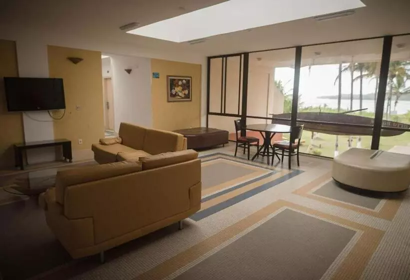 Отель Coqueiral Praia