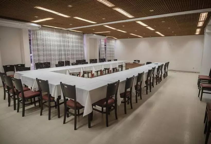 Отель Coqueiral Praia