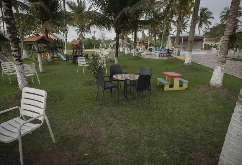 Отель Coqueiral Praia