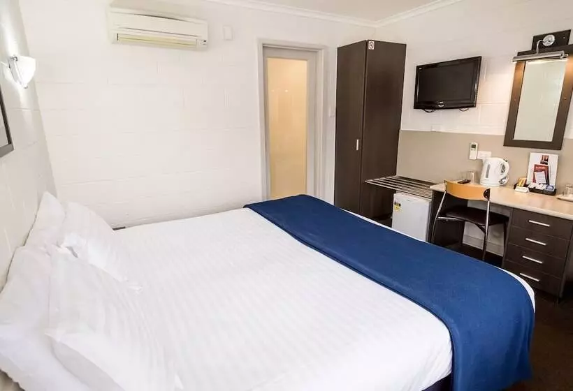 Отель Edgewater