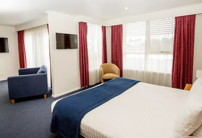 Отель Edgewater