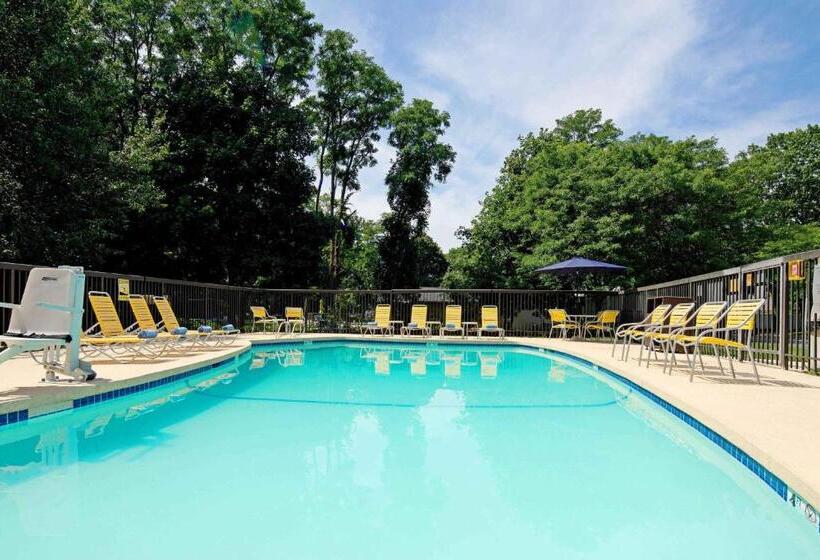 فندق Fairfield Inn By Marriott Amesbury