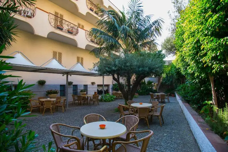 Hotelli Gli Ulivi