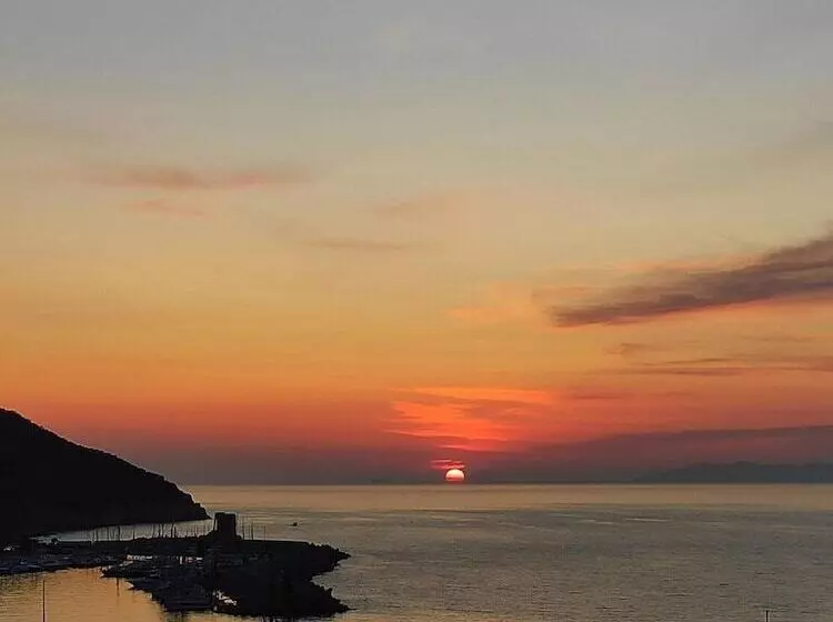 בית מלון כפרי Imperia