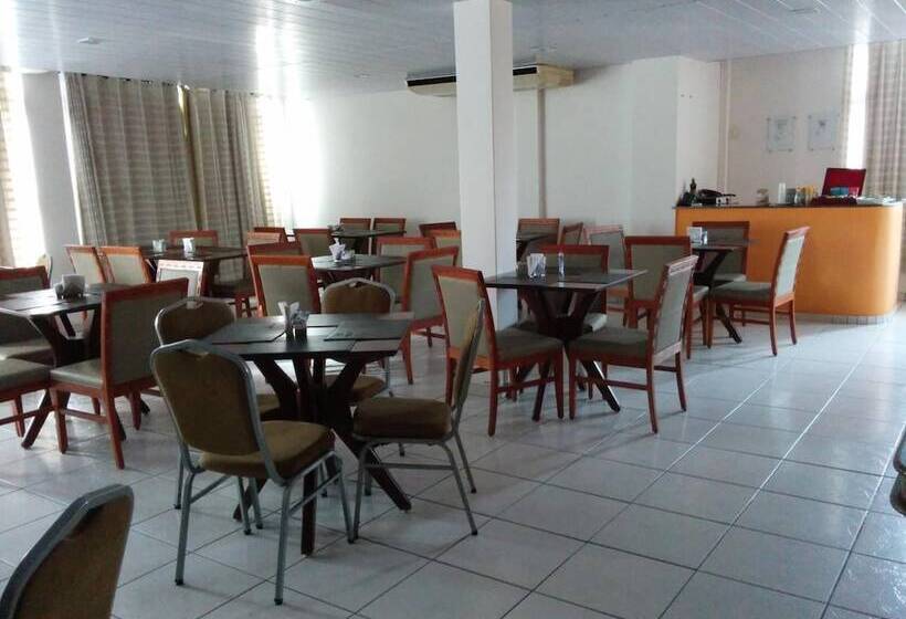 בית מלון כפרי Itabuna Palace