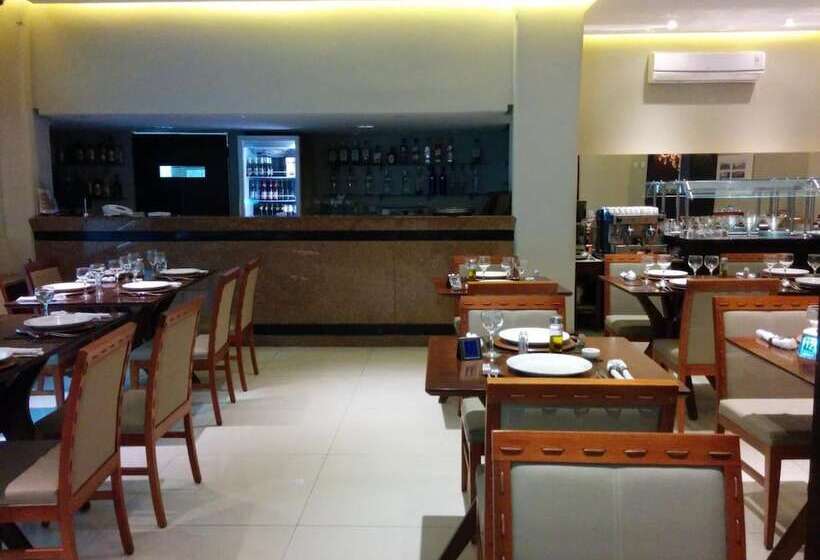 בית מלון כפרי Itabuna Palace