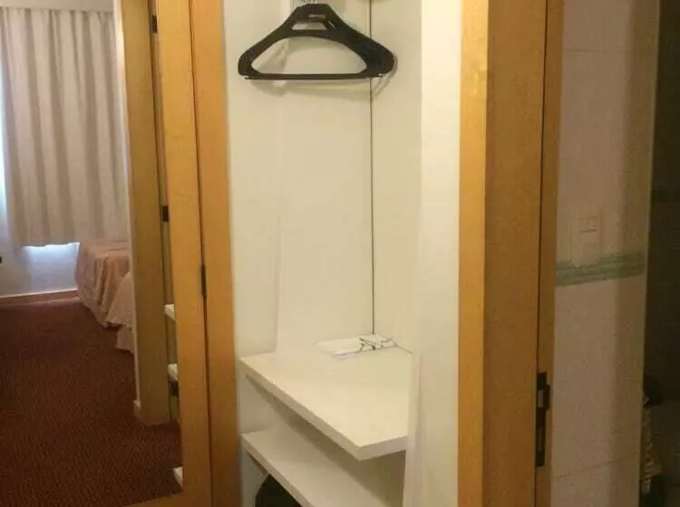 Mogano Business Hotel  Eletroposto