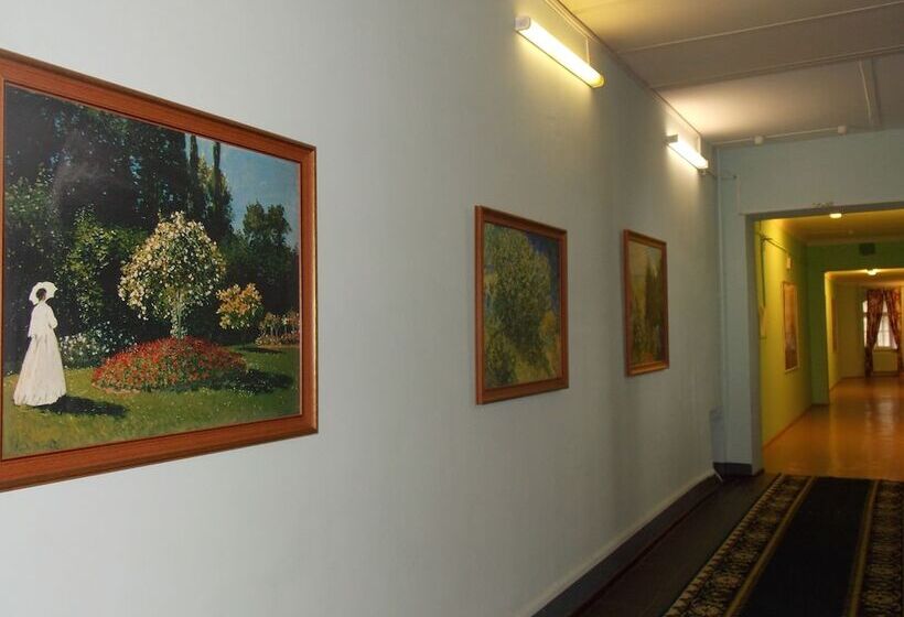 Отель Na Sapernom