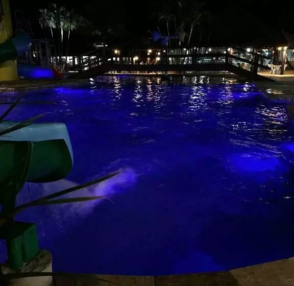 호텔 Pousada Penhasco