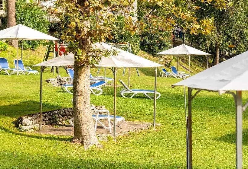 ホテル Sogno Del Benaco