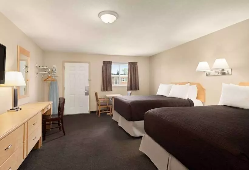 Hotelli Thriftlodge Moose Jaw