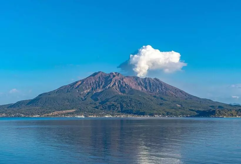 Отель Toyoko Inn Kagoshima Chuo-eki Higashi-guchi