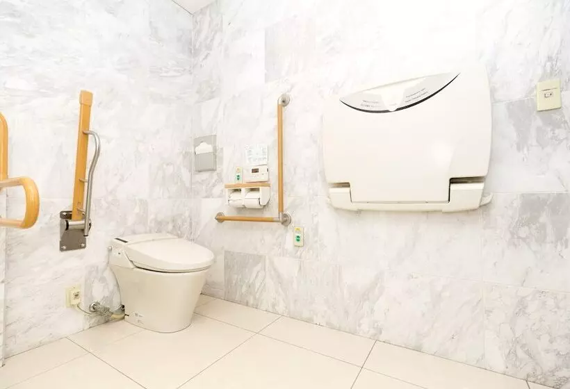 Отель Toyoko Inn Kagoshima Chuo-eki Higashi-guchi