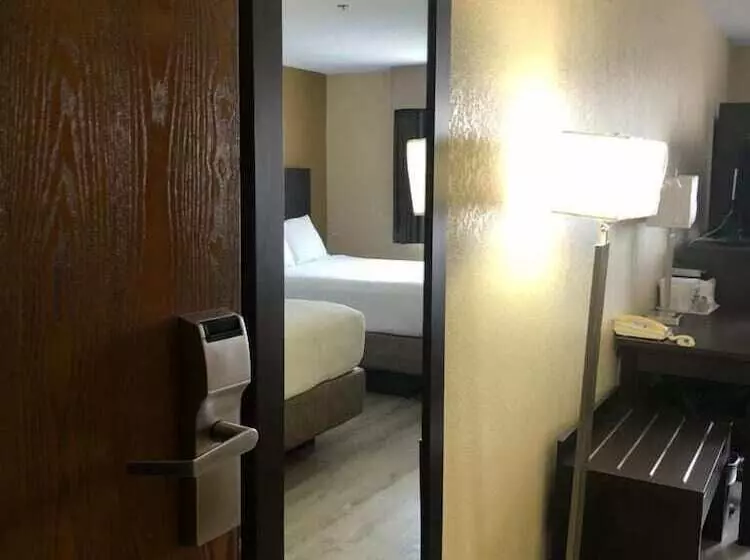 בית מלון כפרי Wallaceburg Inn