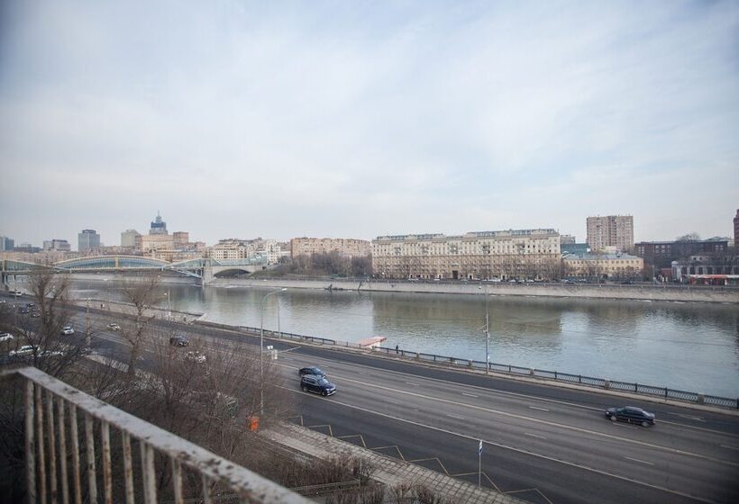 Kvart Apartments Kievskaya