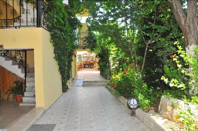 California Apart Otel