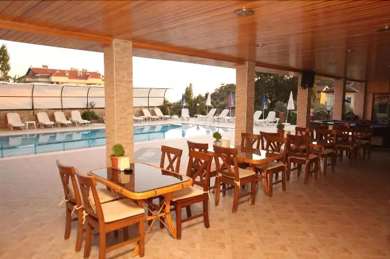 California Apart Otel