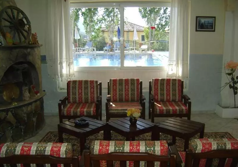 California Apart Otel