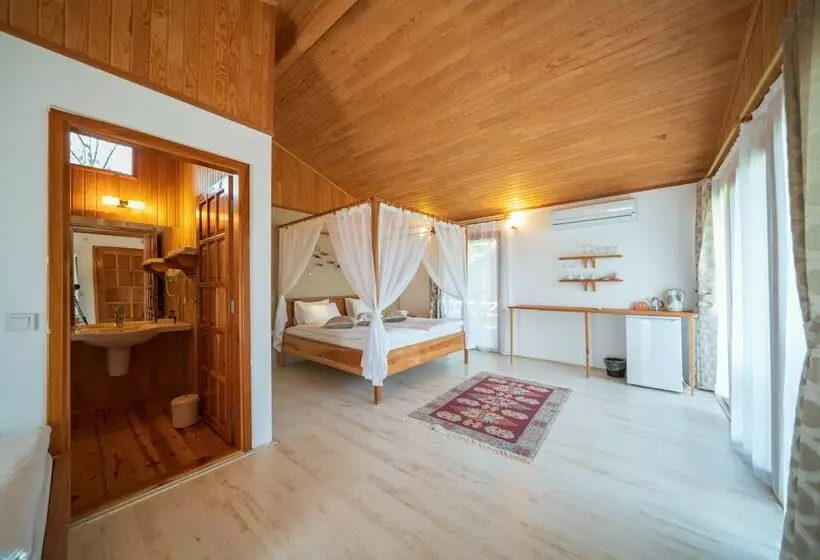 Etenna Beach Bungalows