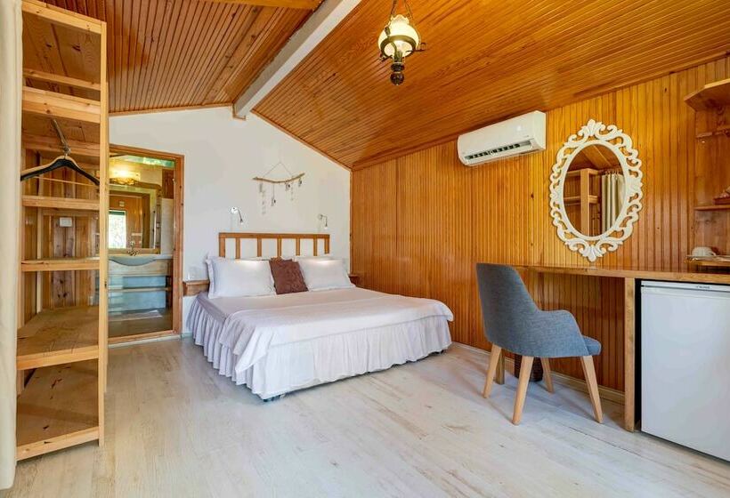 Etenna Beach Bungalows