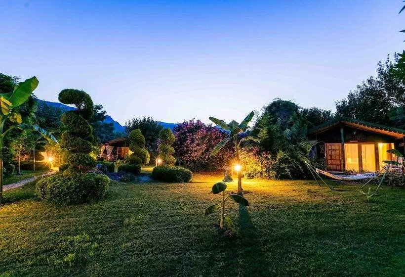 Etenna Beach Bungalows