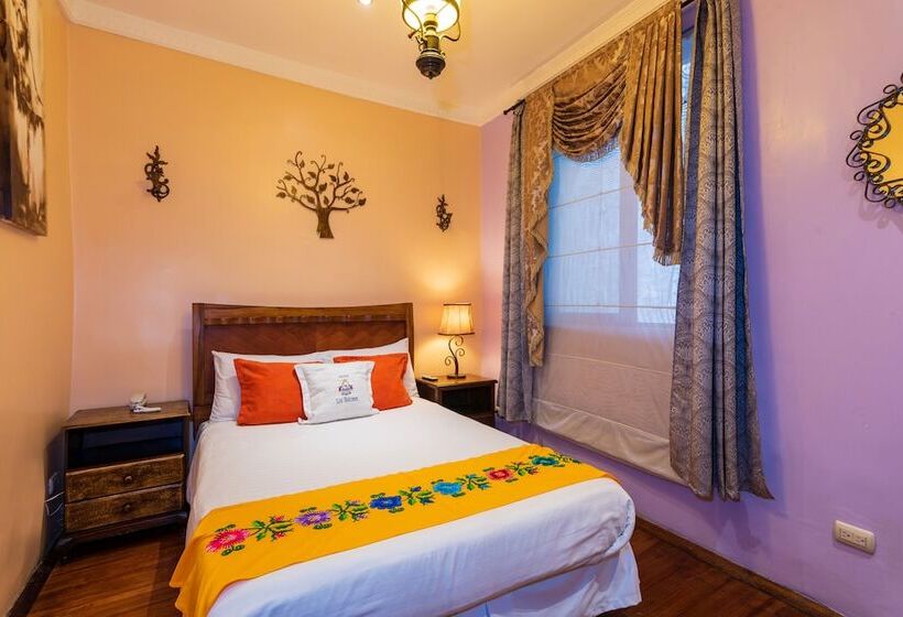 هتل Boutique Los Balcones