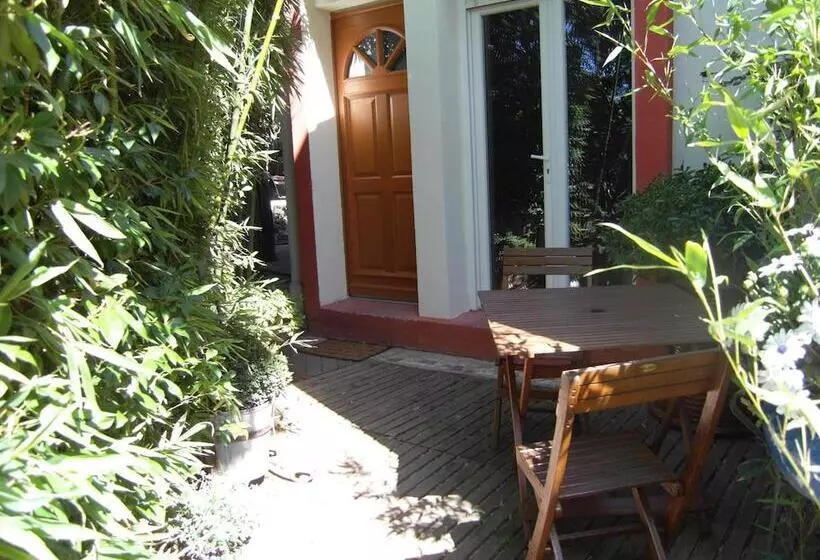 هتل Cielito Lindo