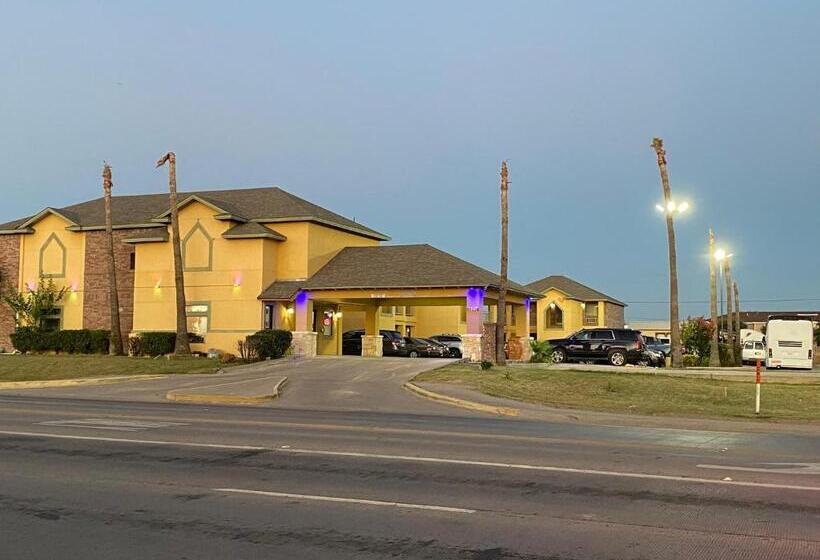 فندق Country Hill Inn & Suite Eagle Pass