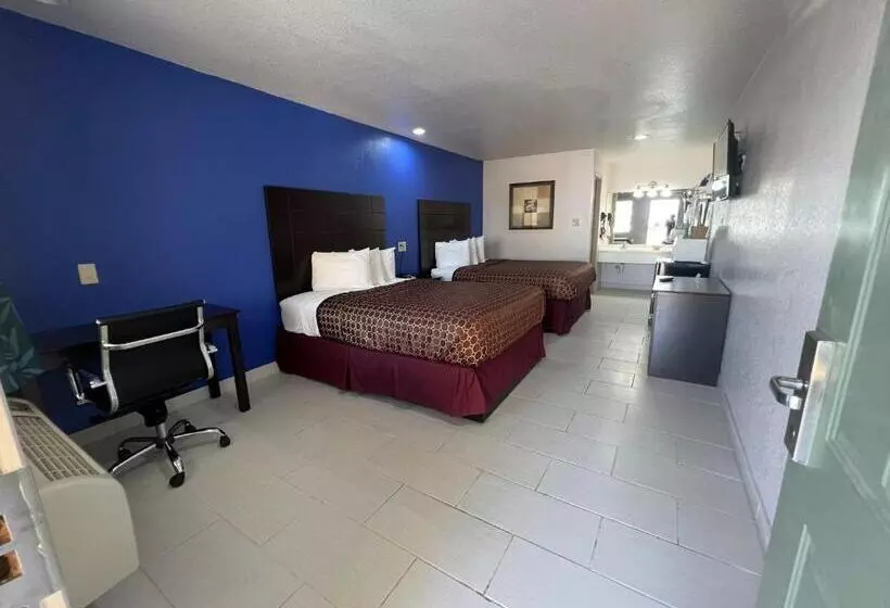 فندق Country Hill Inn & Suite Eagle Pass