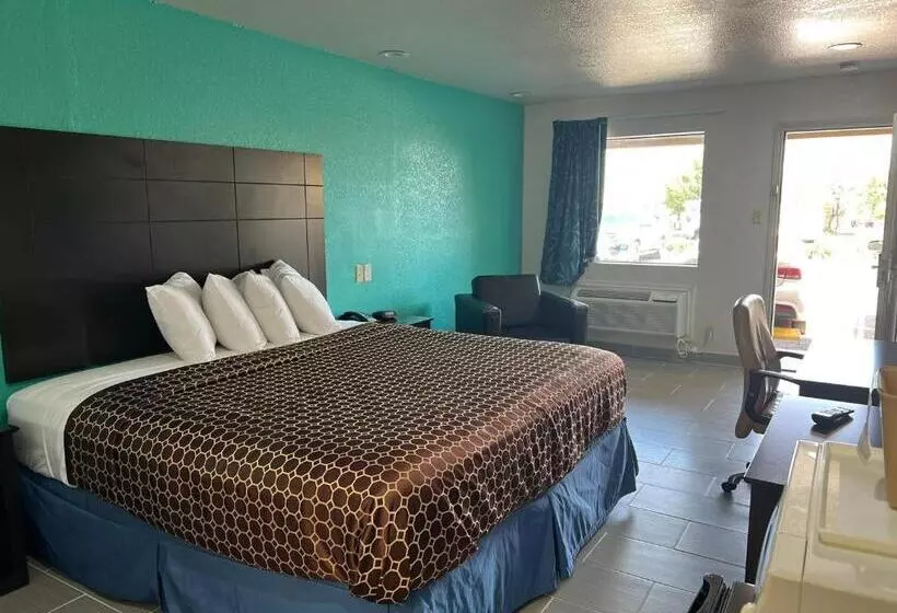 فندق Country Hill Inn & Suite Eagle Pass