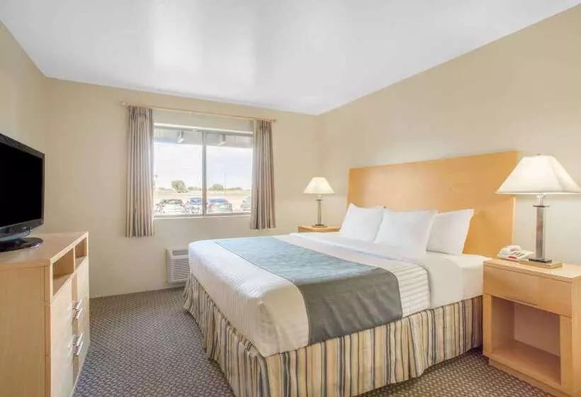 Отель Days Inn By Wyndham Chino Valley