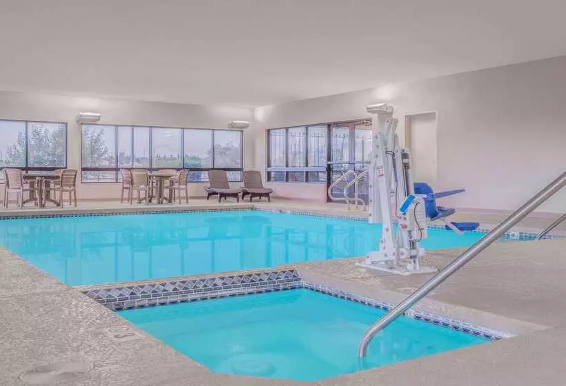 Отель Days Inn By Wyndham Chino Valley