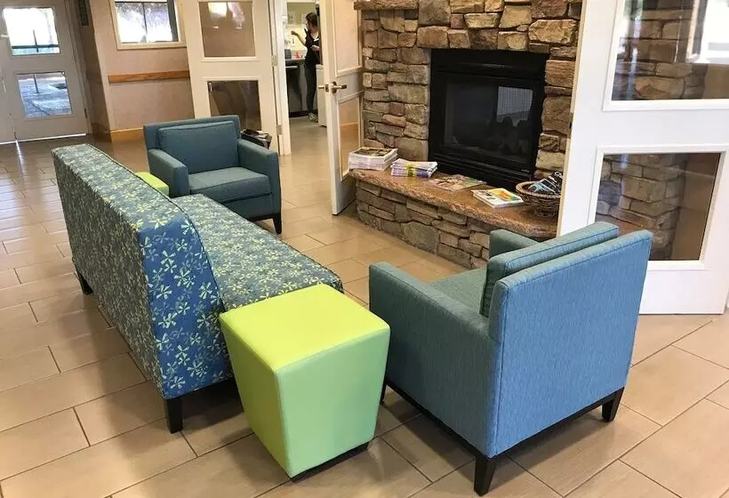 Отель Days Inn By Wyndham Chino Valley