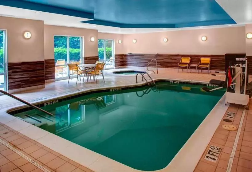 호텔 Fairfield Inn And Suites By Marriott Emporia I 95