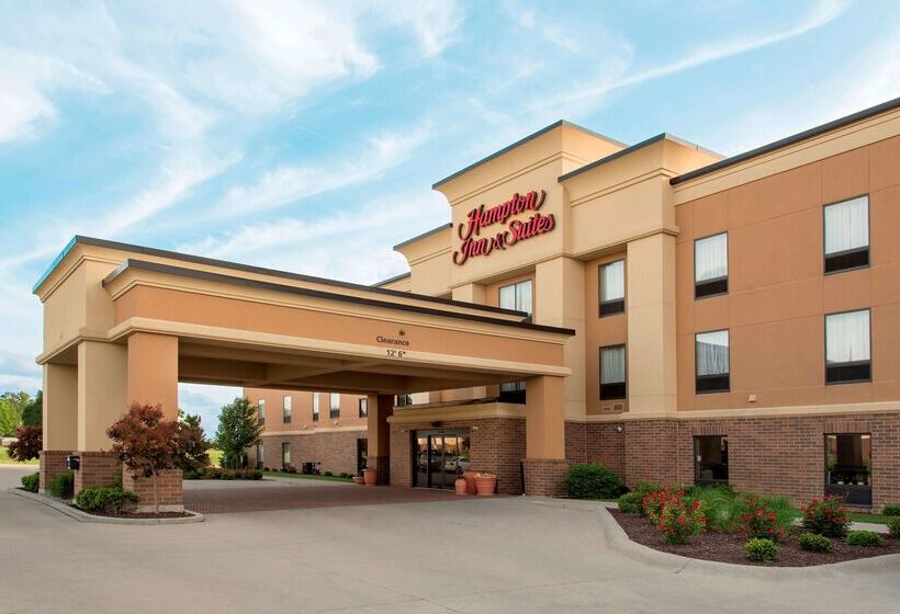 Отель Hampton Inn & Suites Crawfordsville