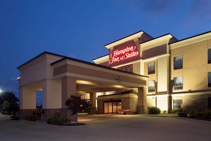 Отель Hampton Inn & Suites Crawfordsville
