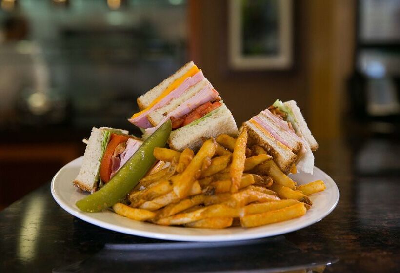 فندق Hilton Garden Inn Fort Worth Medical Center