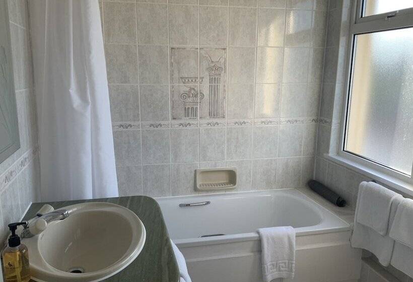 فندق Marina Metro