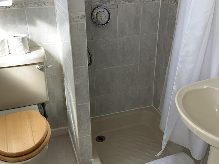 فندق Marina Metro