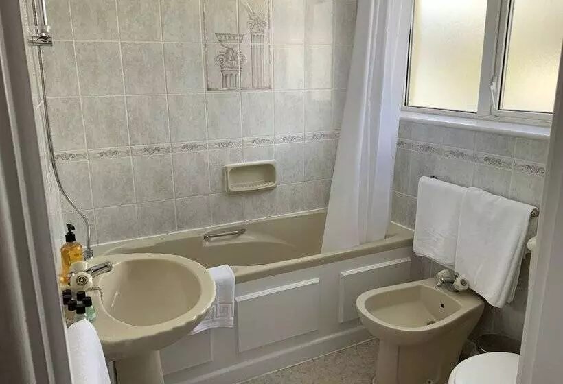 Отель Marina Metro