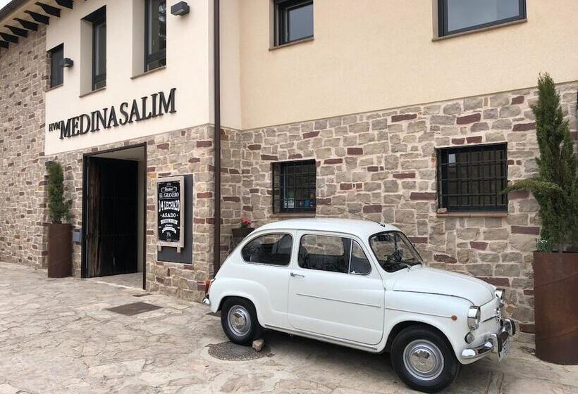 فندق Medinasalim