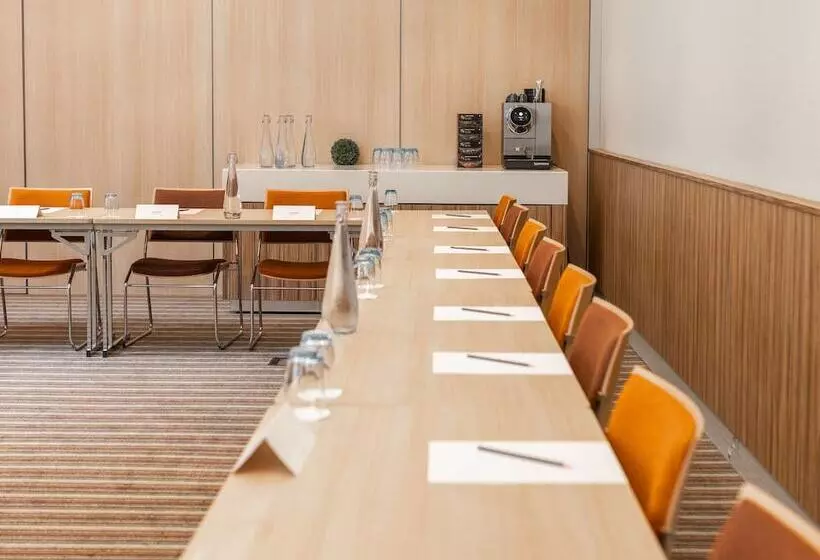 هتل Mercure Valenciennes Centre