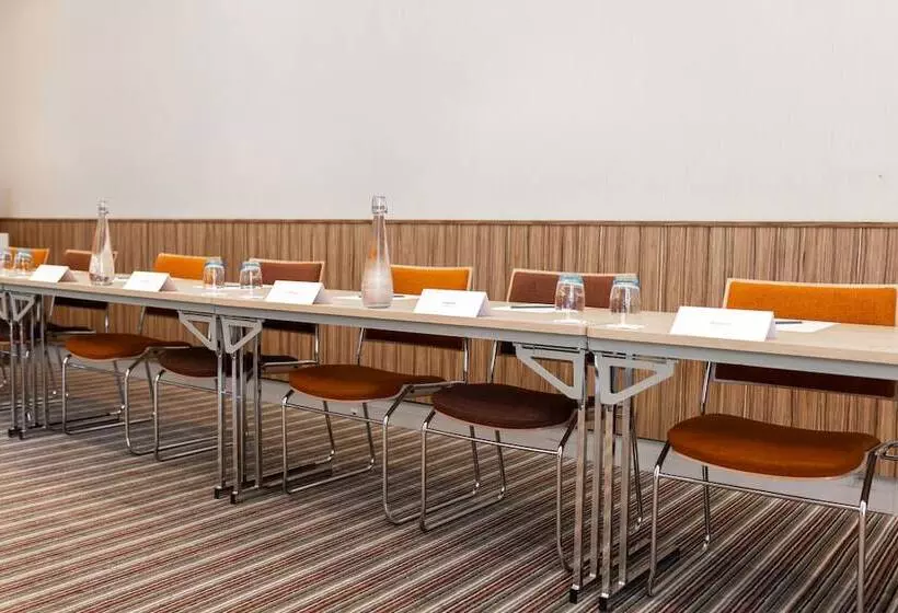 هتل Mercure Valenciennes Centre